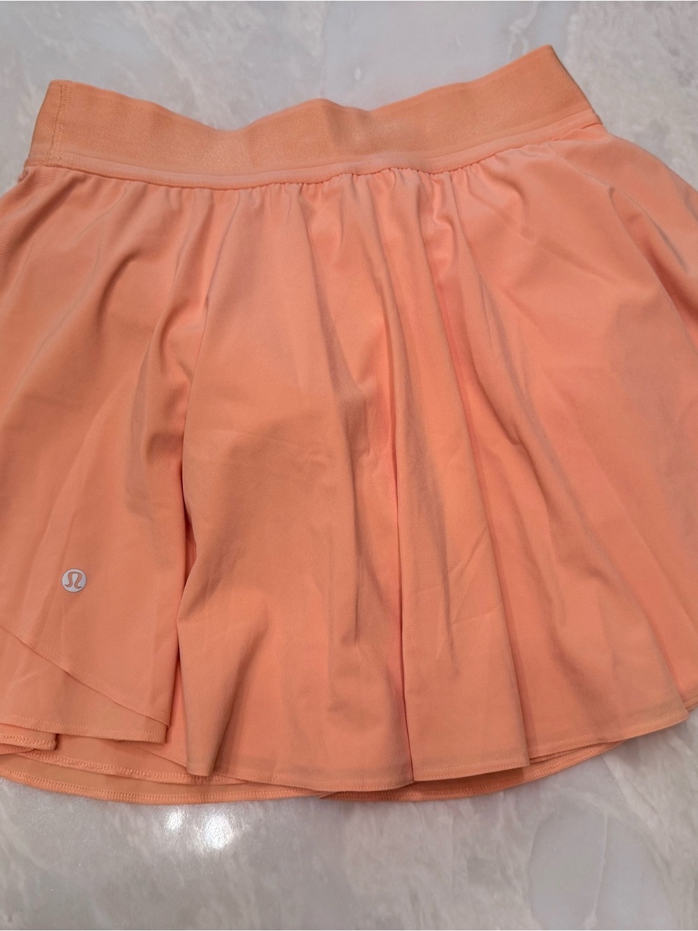 lululemon athletica Coral-Orange court rival high rise size 8 never worn
